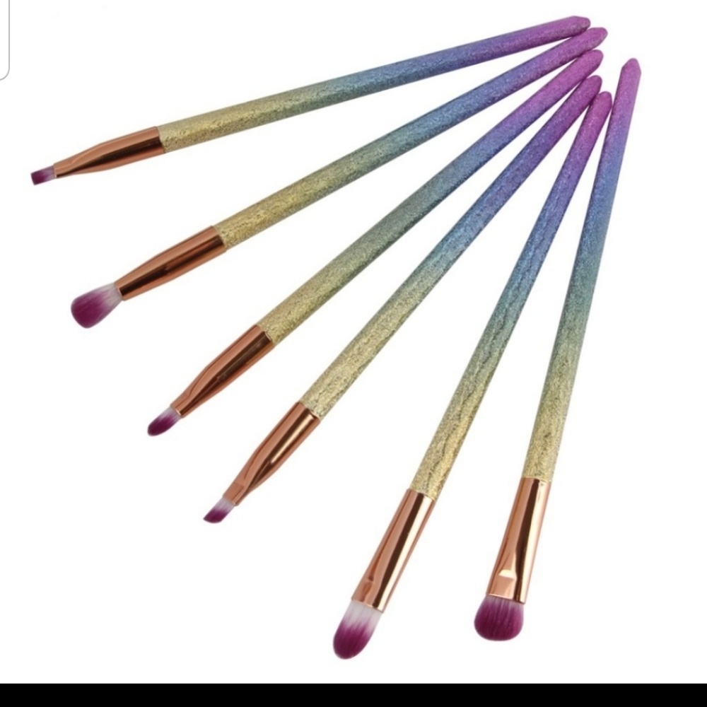 6 Piece Makeup Brush Set